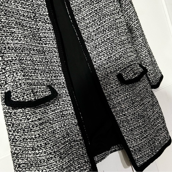 Talbots Tweed Mid Length Jacket Black and White Size XS Business Career - Picture 3 of 5